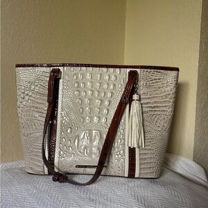 Brahmin Embossed Leather Tote – Cream & Brown